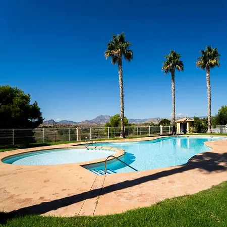 Hotel Golf Retreat W/mountain Views, Pool & Access