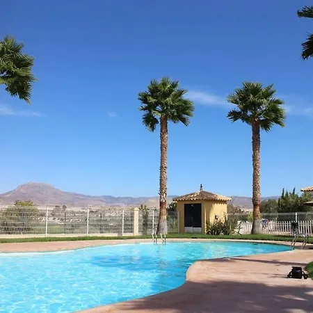 Hotel Golf Retreat W/mountain Views, Pool & Access