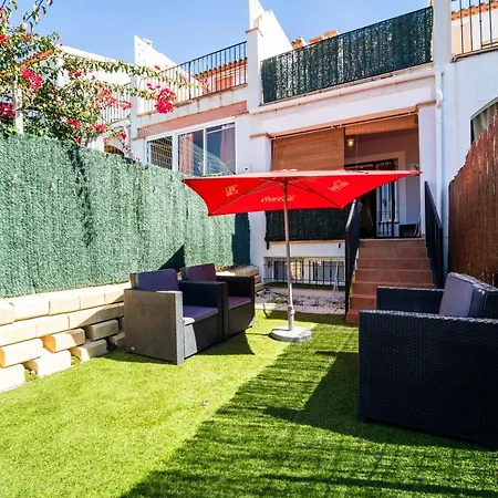 Golf Retreat W/mountain Views, Pool & Access