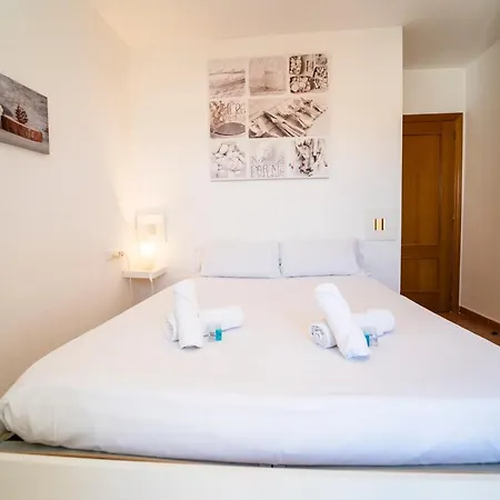 Golf Retreat W/mountain Views, Pool & Access Hotel *